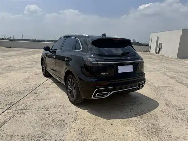 Hongqi HS5 2024