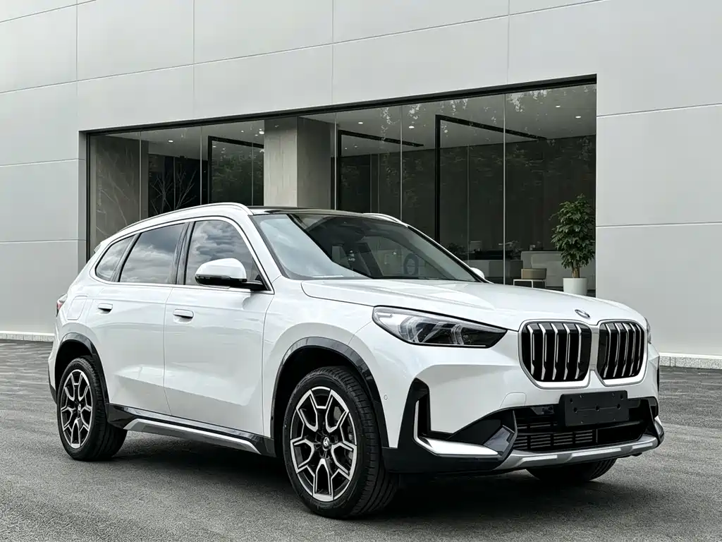 BMW X1 2025