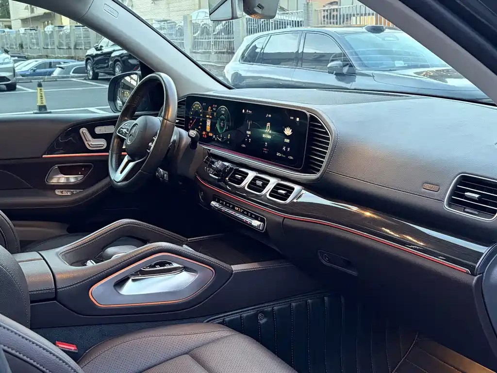 Mercedes-Benz GLE 2020 — фото 14