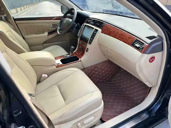 Toyota Crown 2009