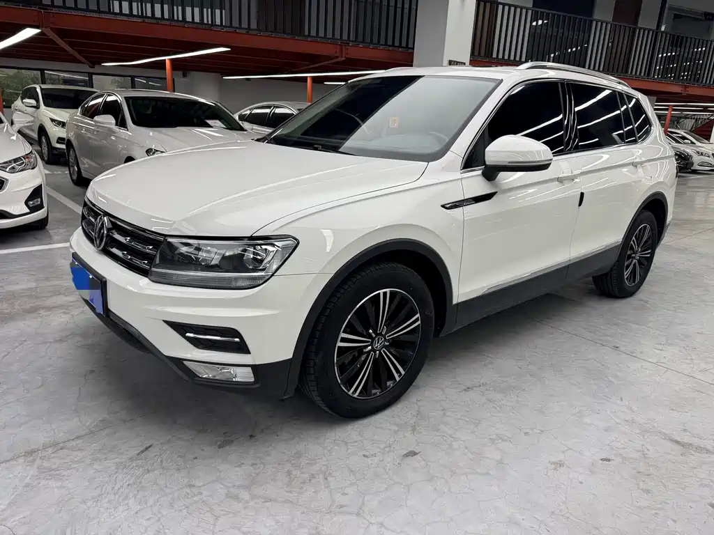 Volkswagen Tiguan L 2021
