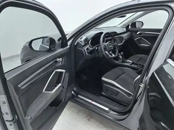 Audi Q3 2023