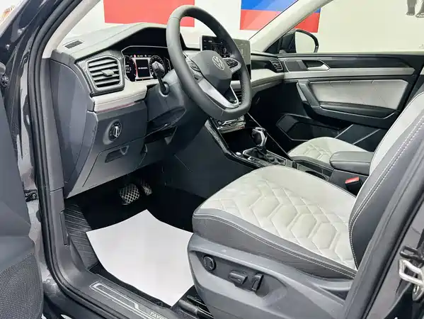 Volkswagen Tayron 2023