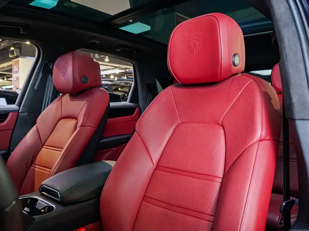 Porsche Cayenne Hybrid 2023 — фото 10