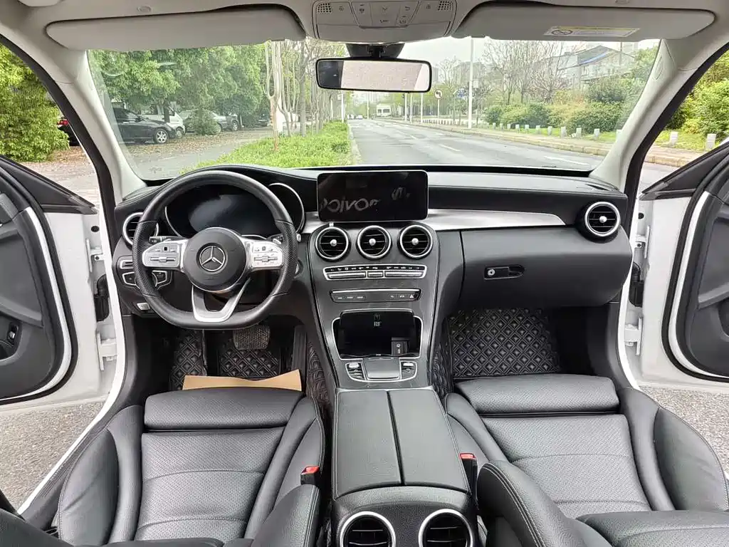 Mercedes-Benz C-Class 2021 — фото 14