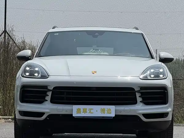 Porsche Cayenne 2023
