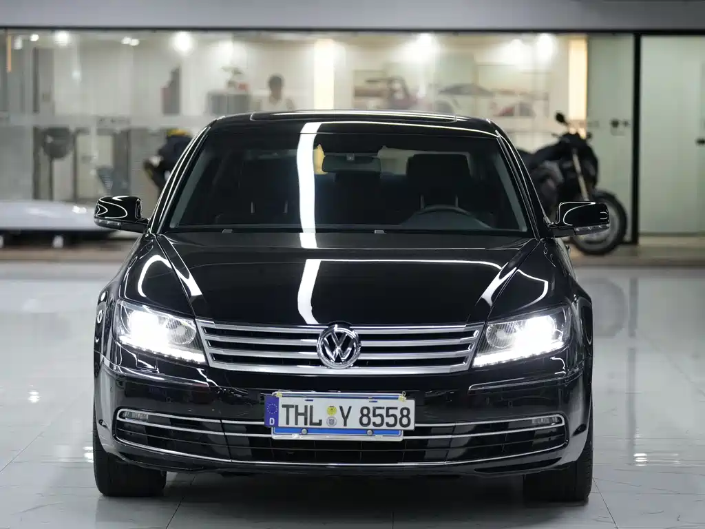 Volkswagen Phaeton 2016 — фото 2