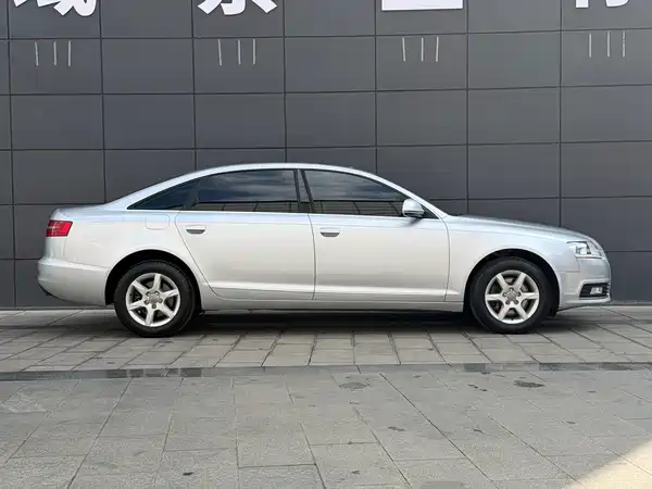 Audi A6L 2011