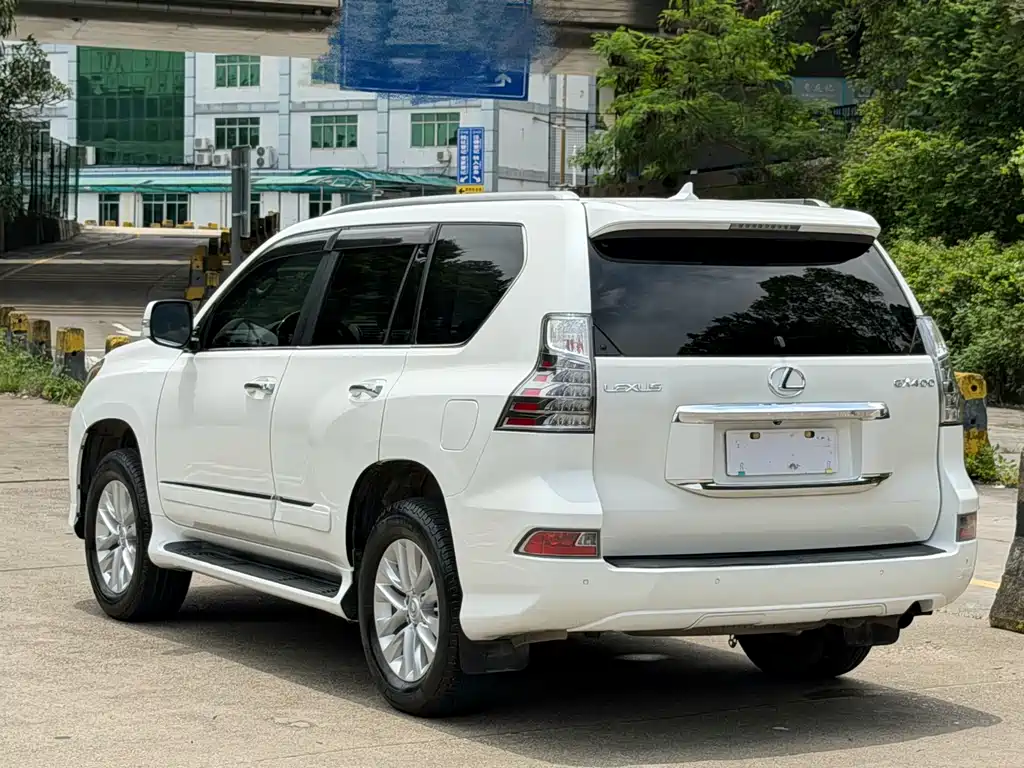 Lexus GX 2014 — фото 3