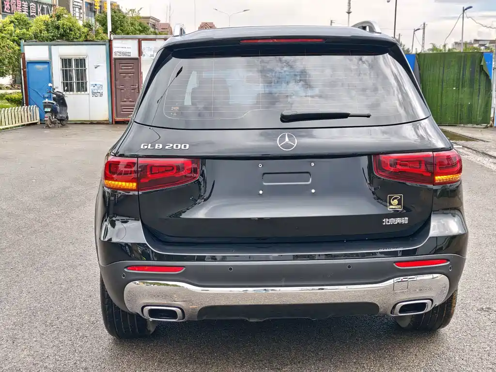 Mercedes-Benz GLB 2021