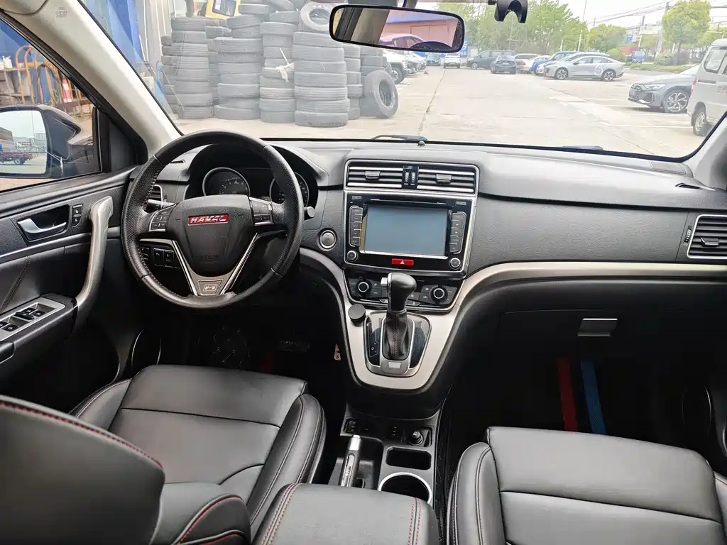 Haval H6 2015 — фото 14