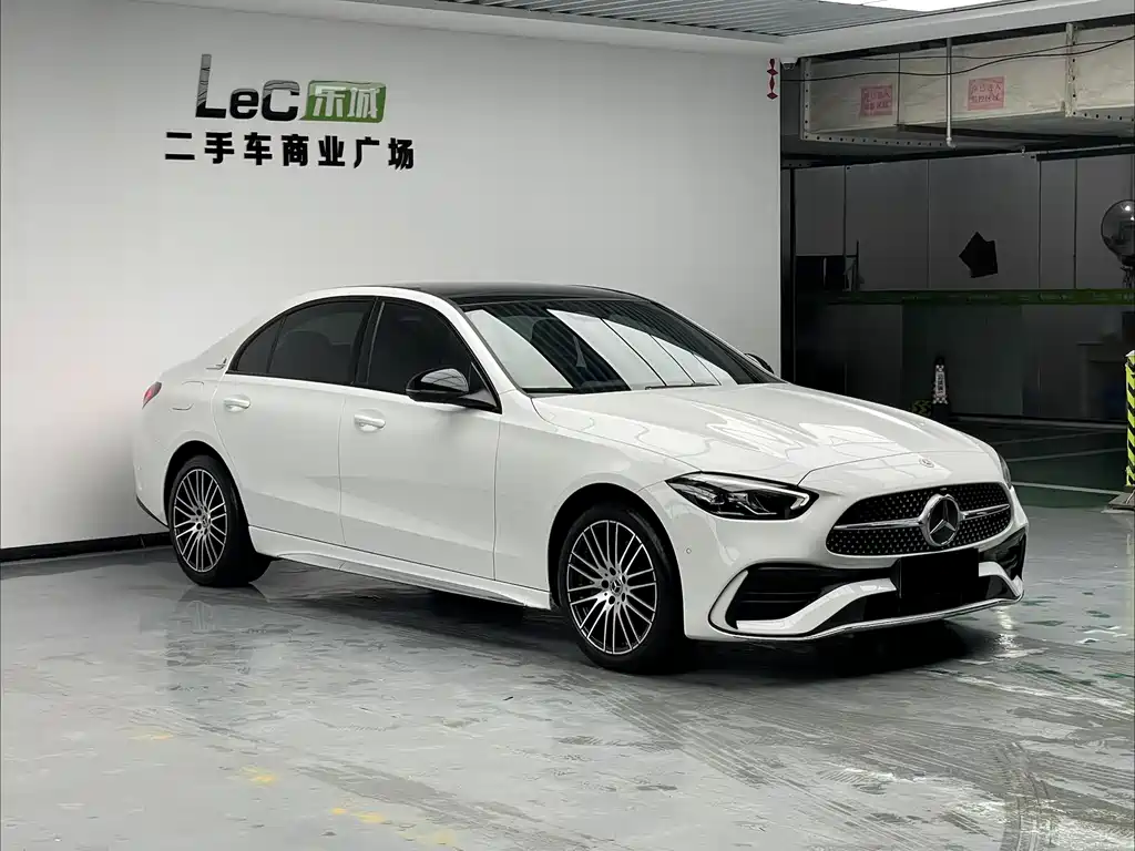 Mercedes-Benz C-Class 2022 — фото 3