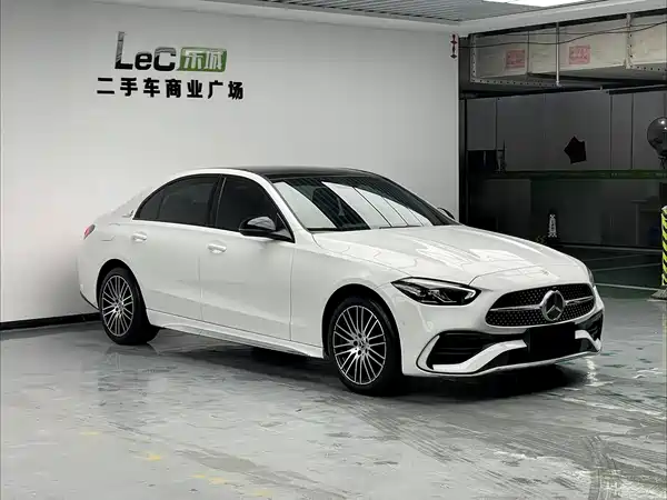 Mercedes-Benz C-Class 2022