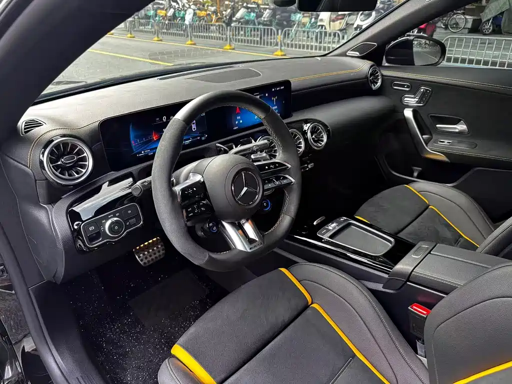 Mercedes-Benz Mercedes CLA AMG 2026