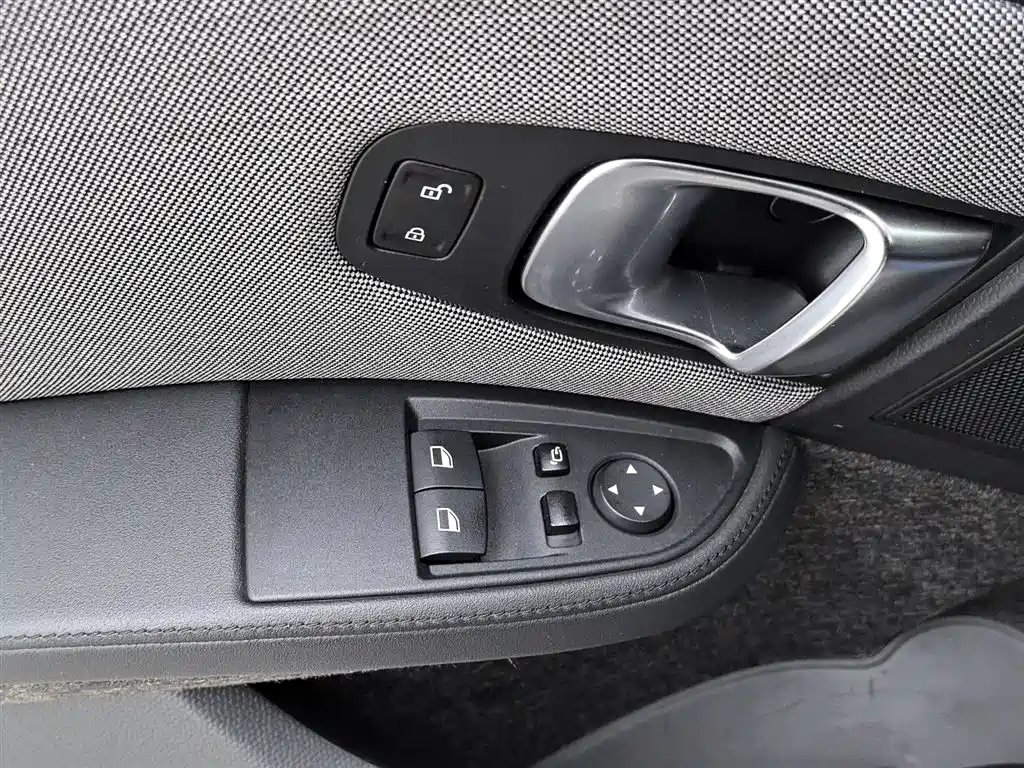BMW i3 2017 — фото 9