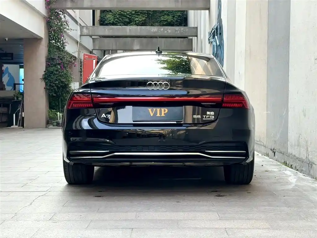 Audi A7L 2023 — фото 7