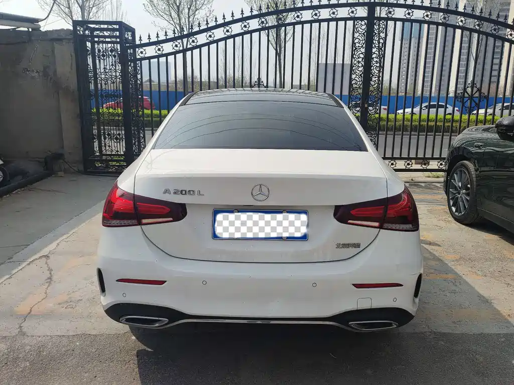 Mercedes-Benz A-Class 2021 — фото 3