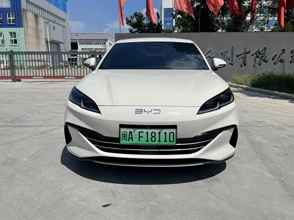 BYD Seal 06 2025