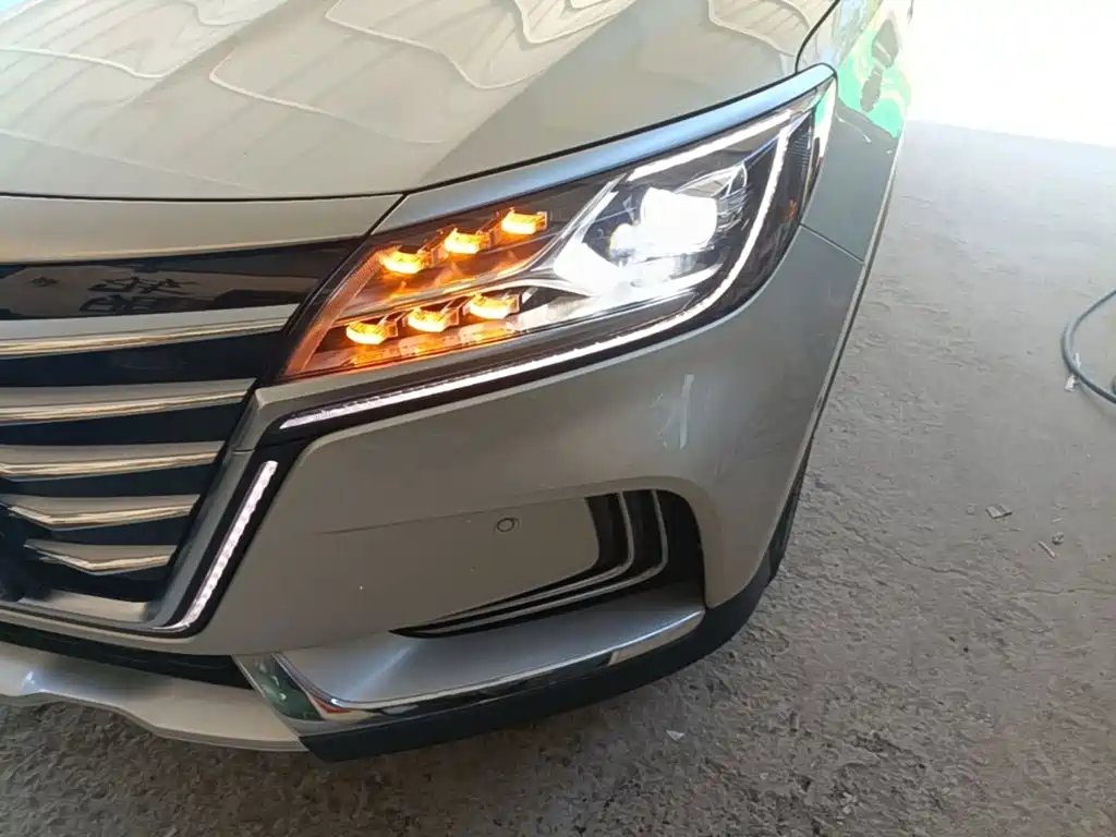 Roewe MARVEL X 2019 — фото 24