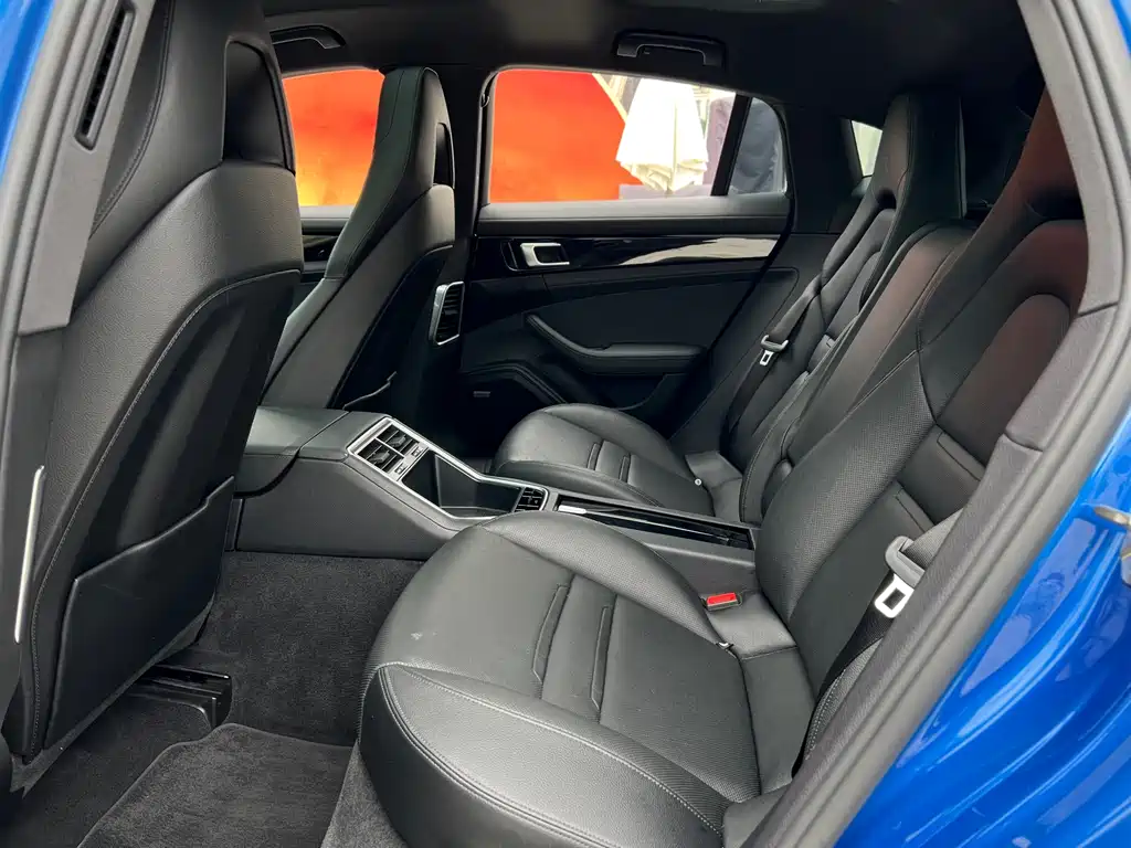 Porsche Panamera 2019 — фото 14