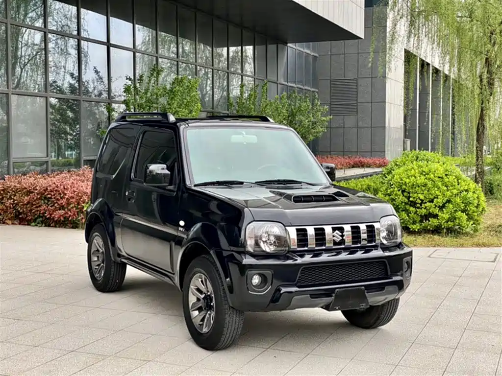 Suzuki Jimny 2017 — фото 11
