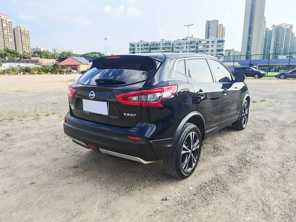 Nissan Qashqai 2021 — фото 16