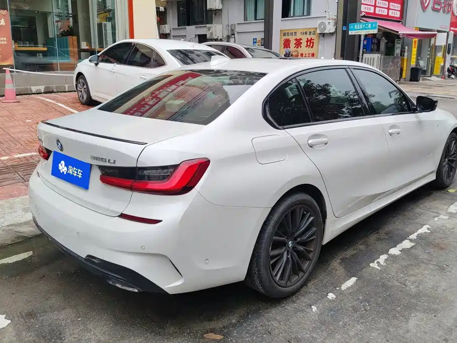 BMW 3 Series 2021