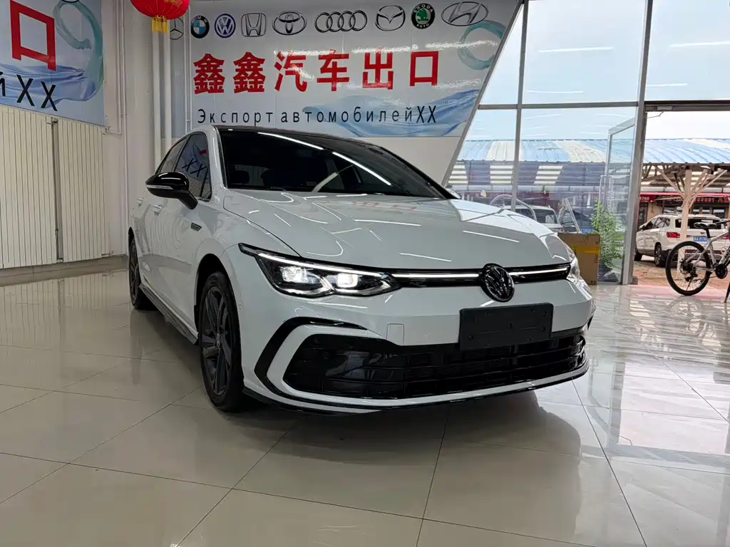 Volkswagen Golf 2023