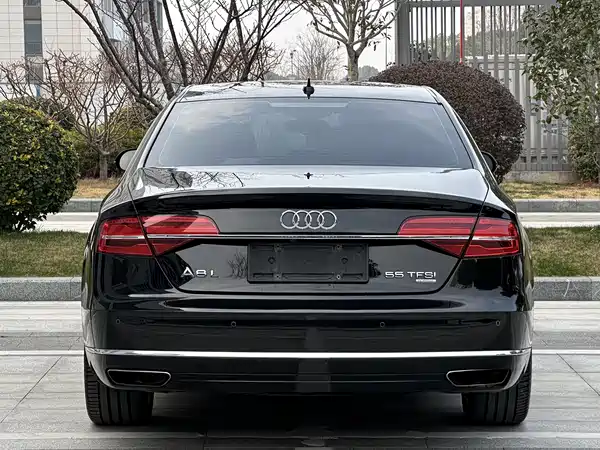 Audi A8 2016