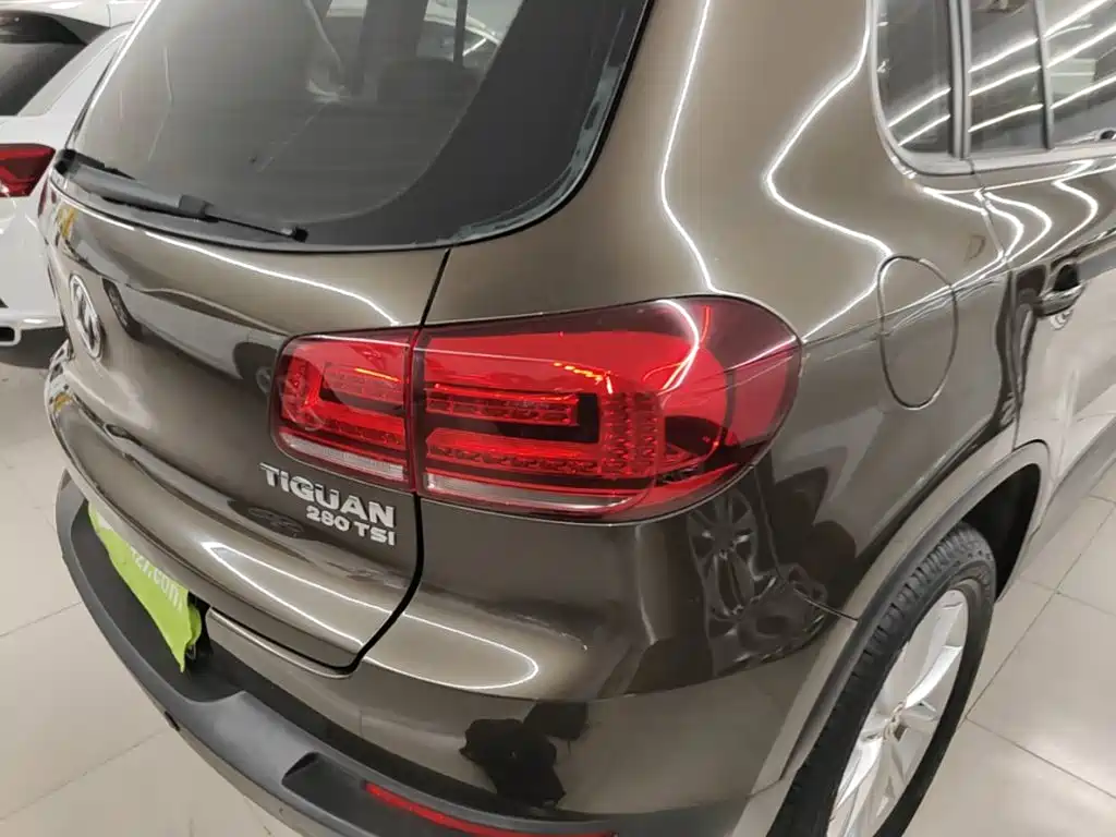 Volkswagen Tiguan 2019 — фото 8