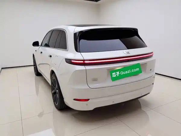 Li Auto L7 2024