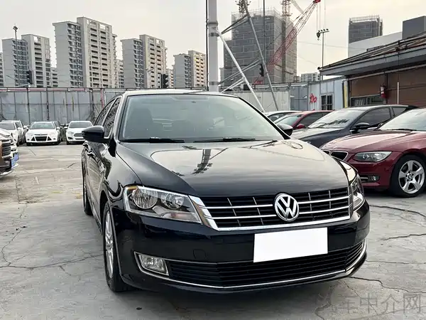 Volkswagen Lavida 2013