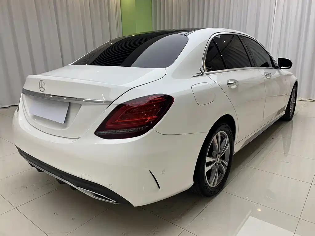 Mercedes-Benz C-Class 2021 — фото 14