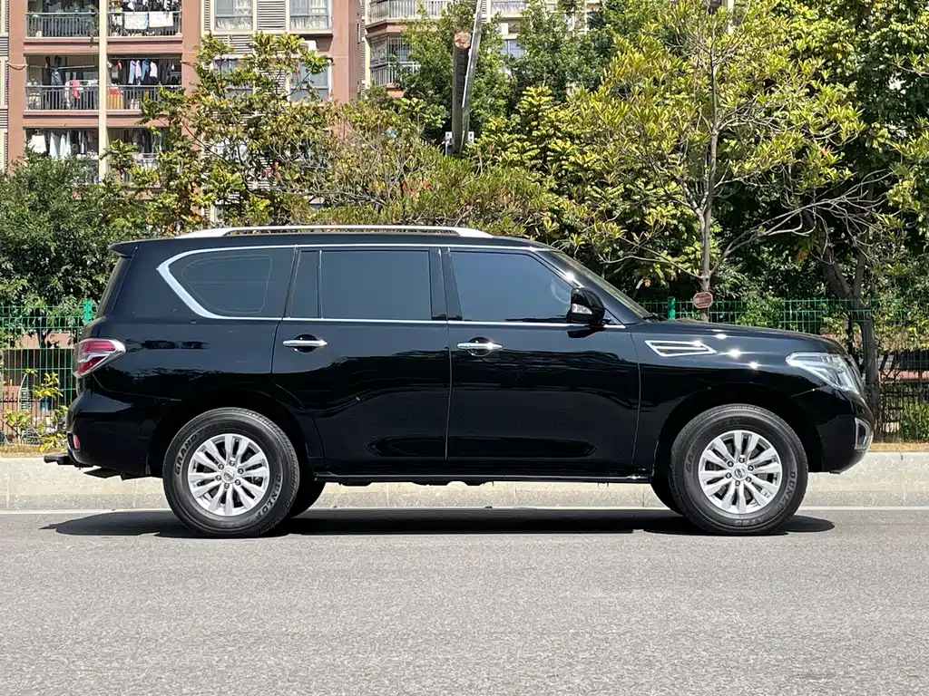 Nissan Patrol 2019 — фото 6