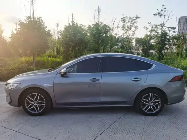 BYD Qin PLUS 2022