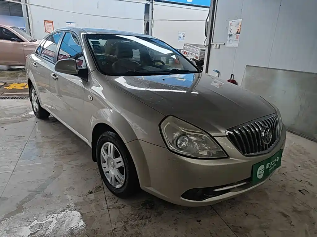 Buick Excelle 2014 — фото 4