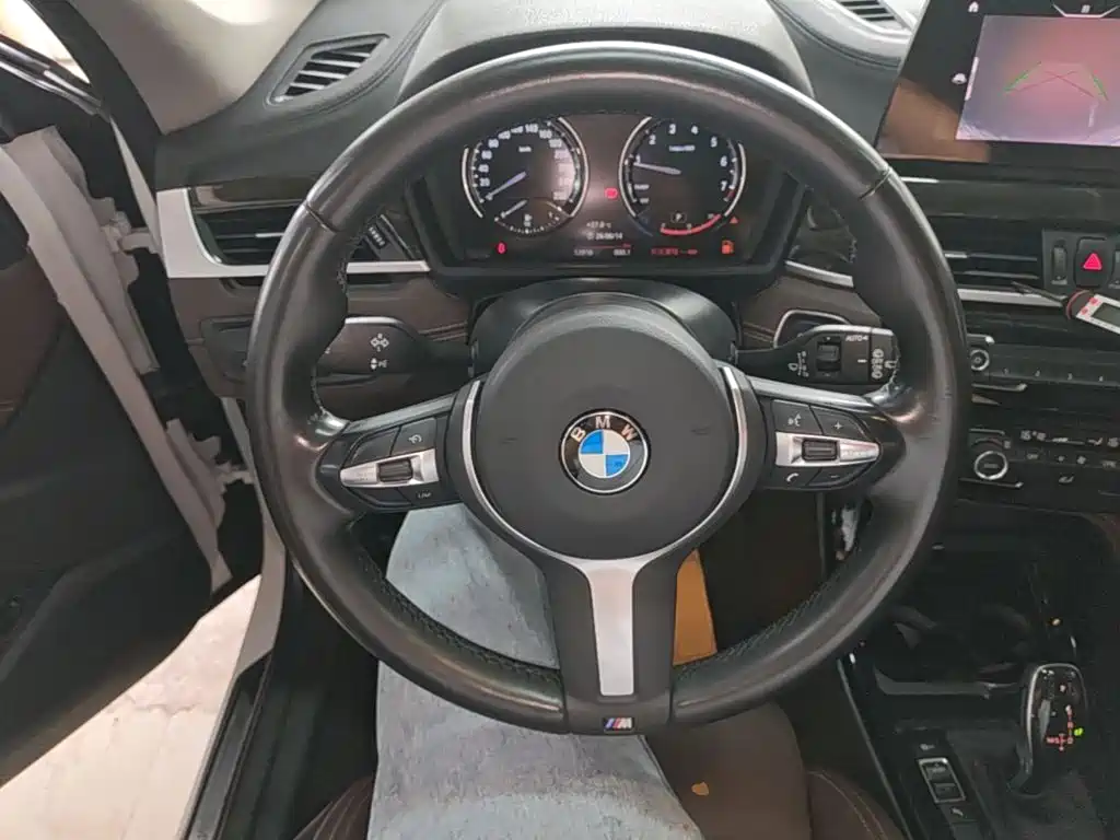 BMW X1 2020 — фото 11