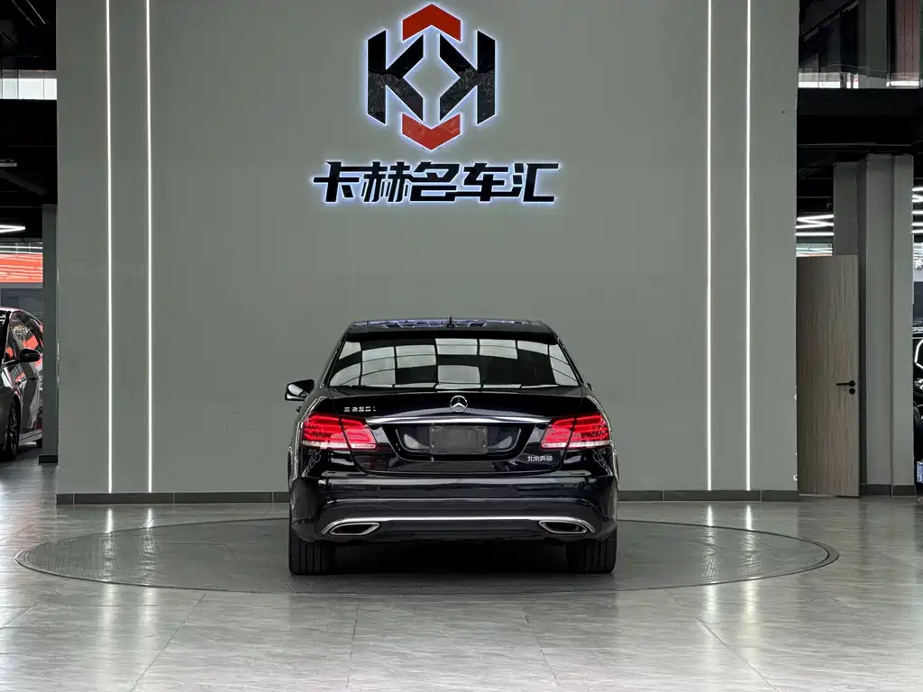 Mercedes-Benz E-Class 2015