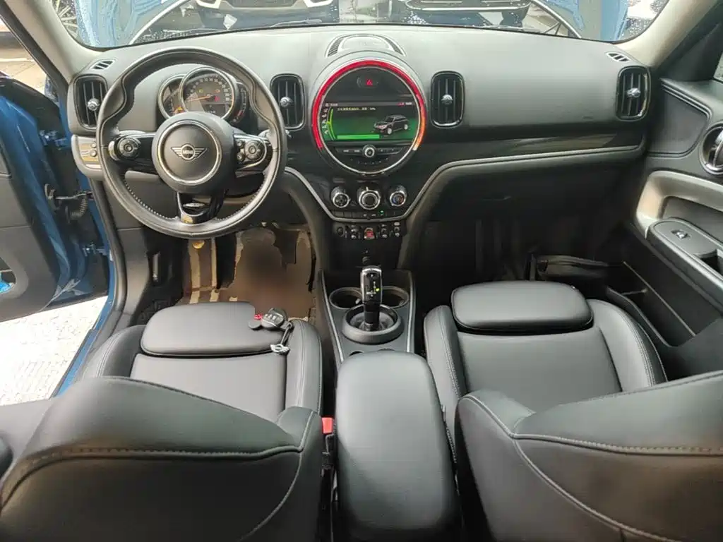MINI Countryman 2020 — фото 10