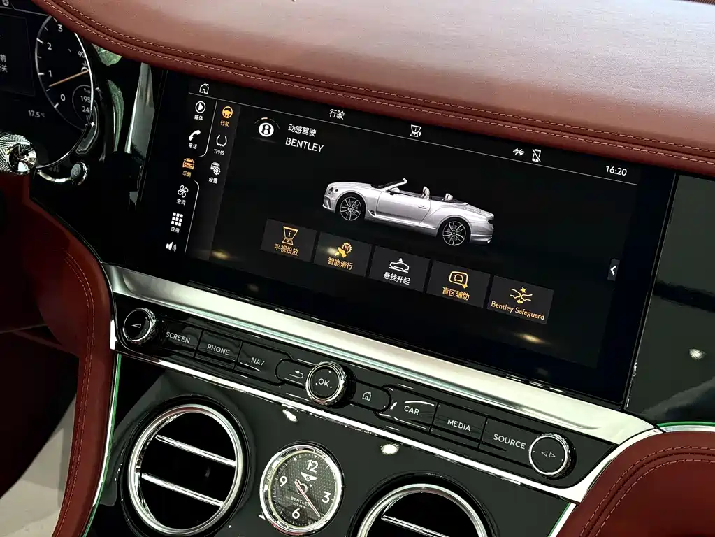 Bentley Continental 2023 — фото 15