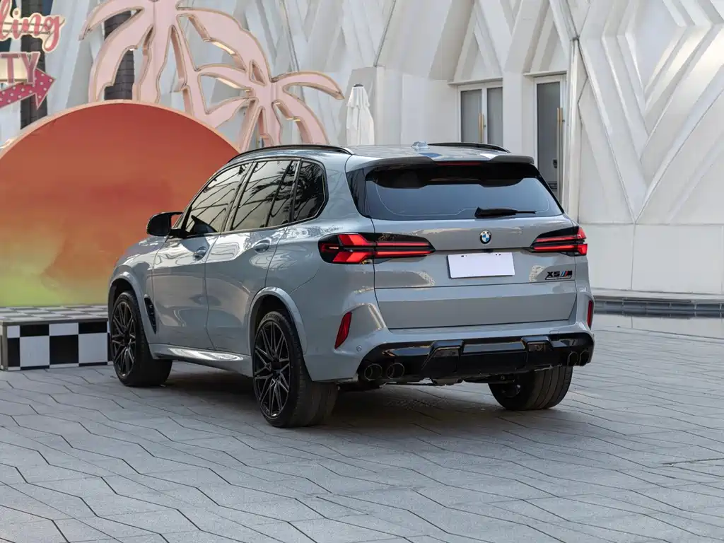 BMW X5 M 2023 — фото 7