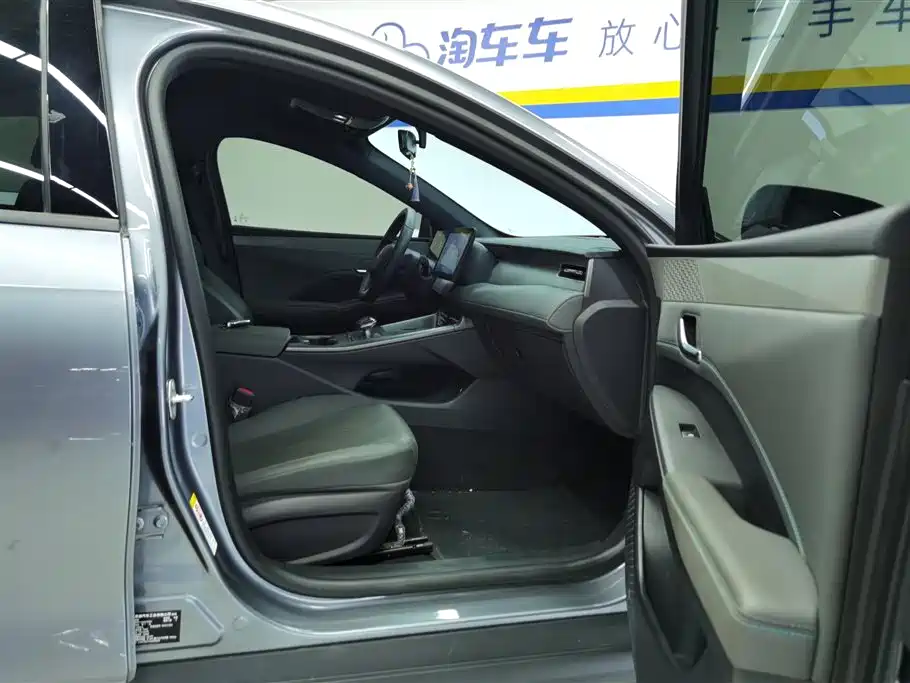 BYD Qin PLUS 2025 — фото 8