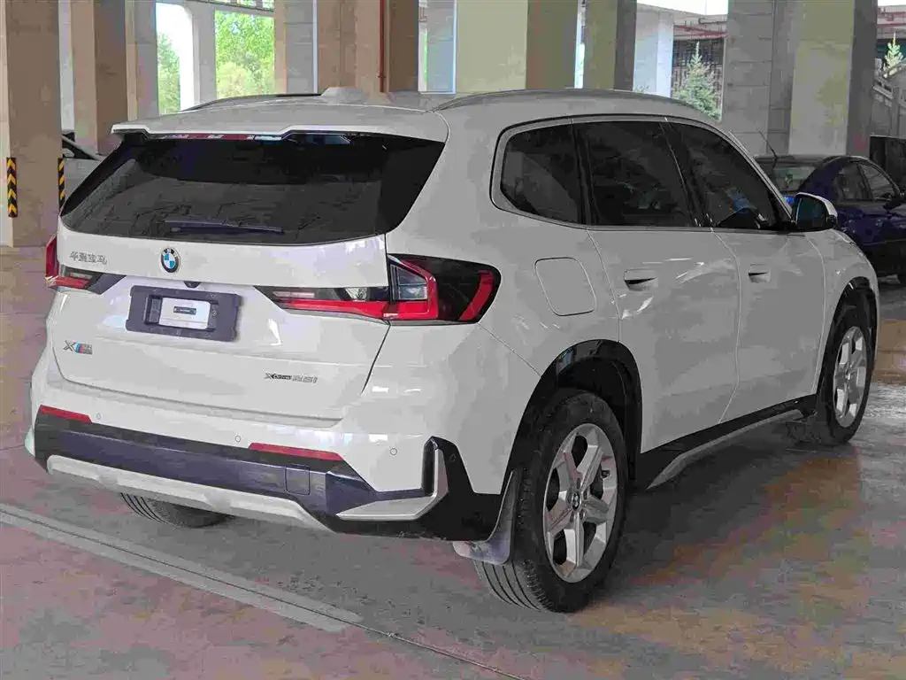 BMW X1 2024 — фото 8