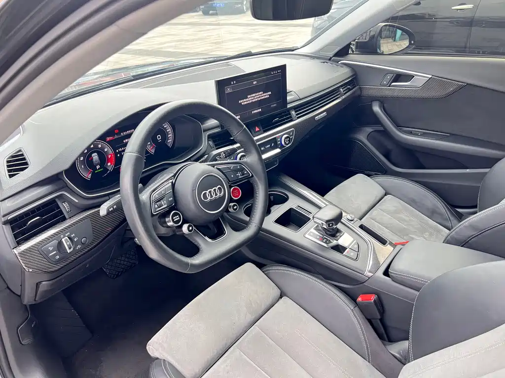 Audi A4L 2020 — фото 10