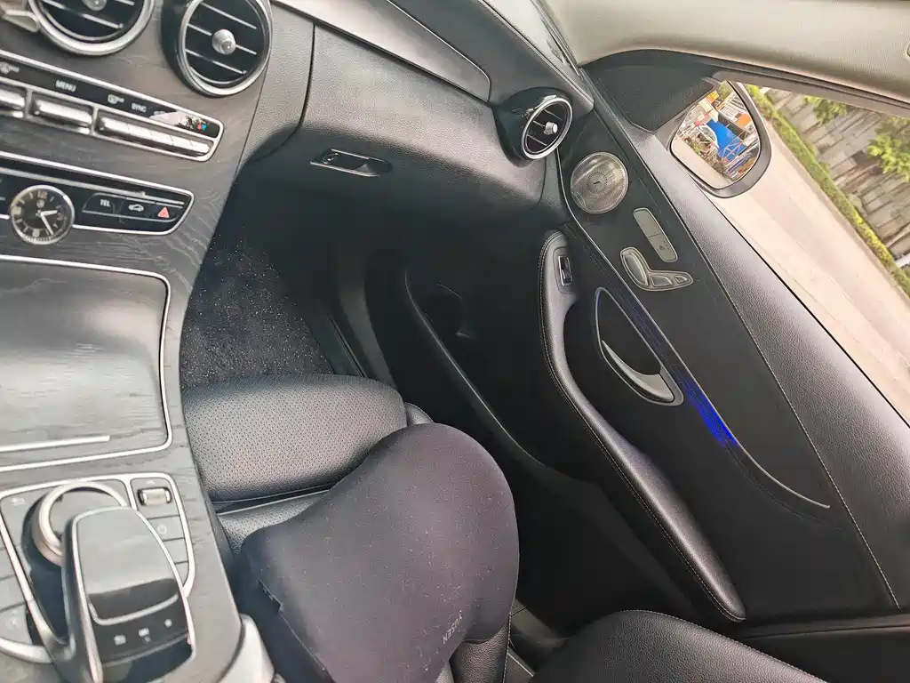 Mercedes-Benz C-Class 2017