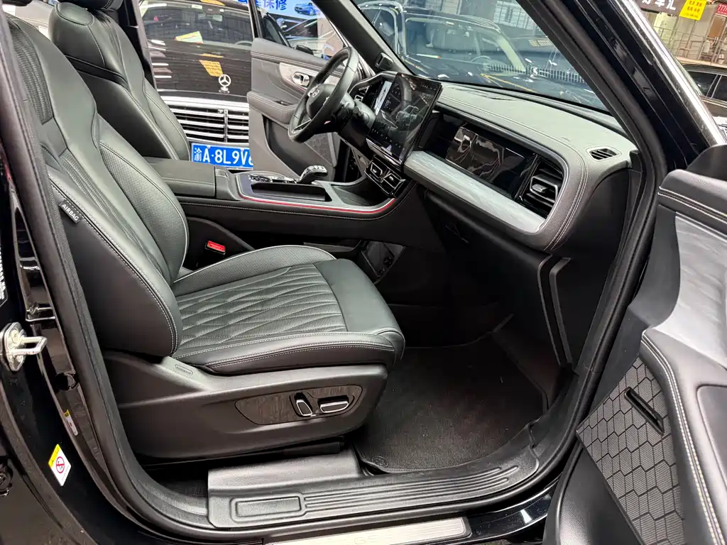 GAC Motor Trumpchi GS8 2023 — фото 24