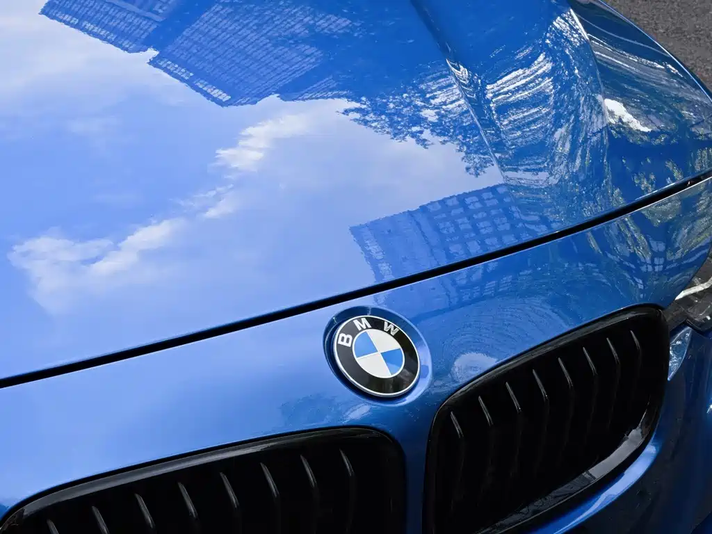 BMW 3 Series 2019 — фото 12