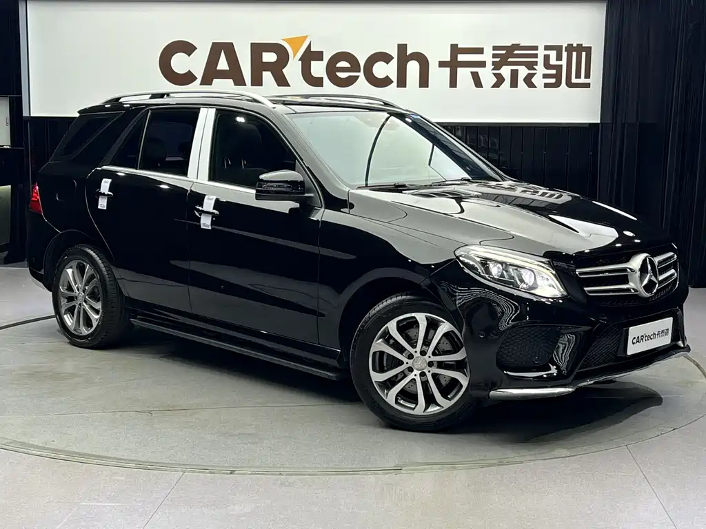 Mercedes-Benz GLE 2016