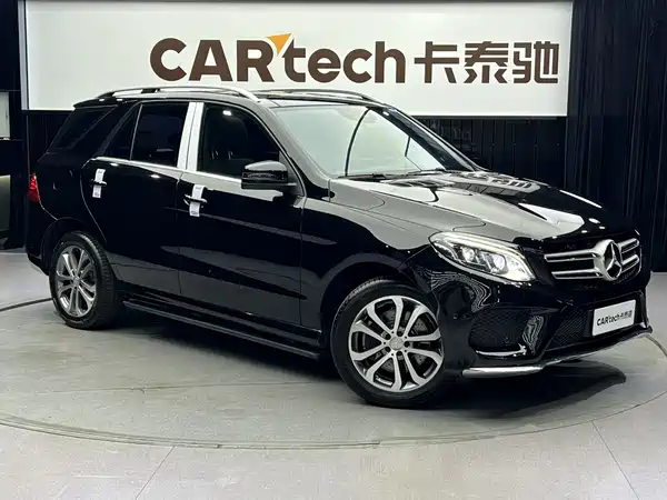 Mercedes-Benz GLE 2016