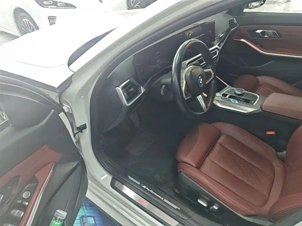 BMW i3 2023 — фото 16